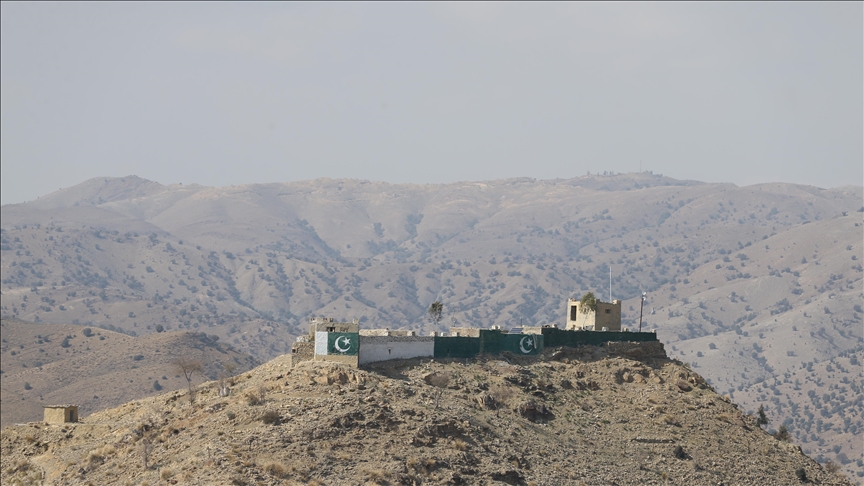 Pakistan army claims it killed 7 ‘militants’ on Afghanistan border