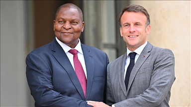 Macron reçoit le président centrafricain à l'Elysée