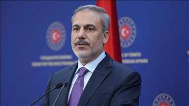 دیدار وزیر خارجه ترکیه با رئیس دفتر سیاسی حماس گفت‌وگودر دوحه