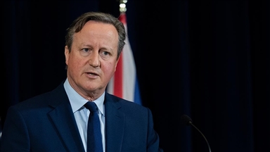İngiltere Dışişleri Bakanı Cameron'a göre İsrail, İran'ın saldırısına karşı harekete geçecek