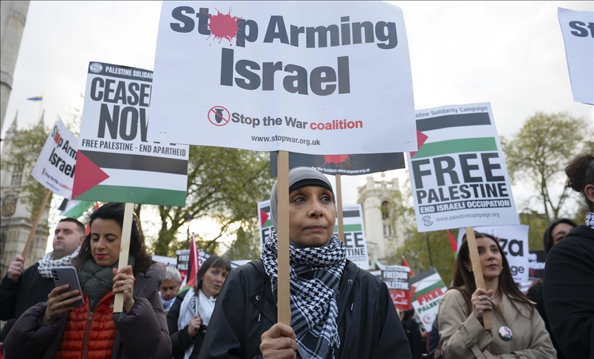 U Londonu održan protest protiv britanske prodaje oružja Izraelu 