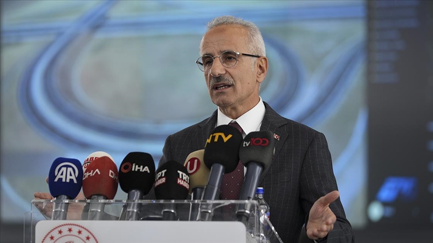 Bakan Uraloğlu: Bulgaristan ile ikinci bir demir yolu geçiş noktası kurulması konusunda mutabakat zaptı imzaladık