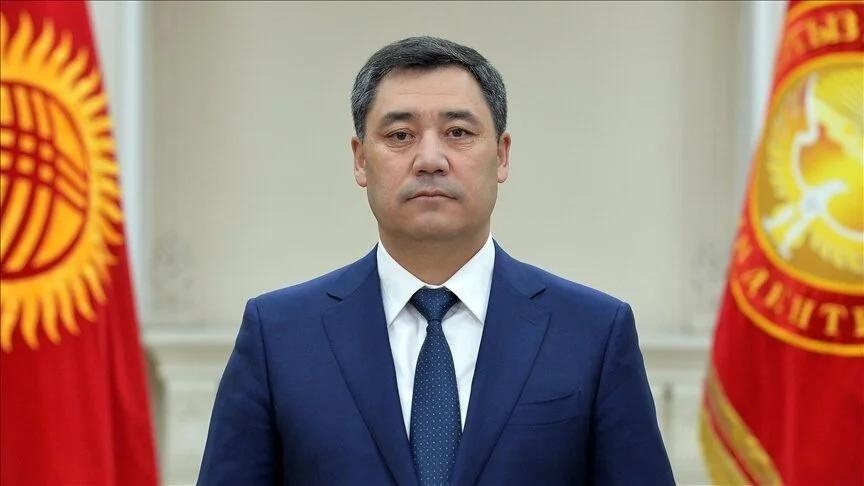 Президент Кыргызстана отправился с визитом в Казахстан
