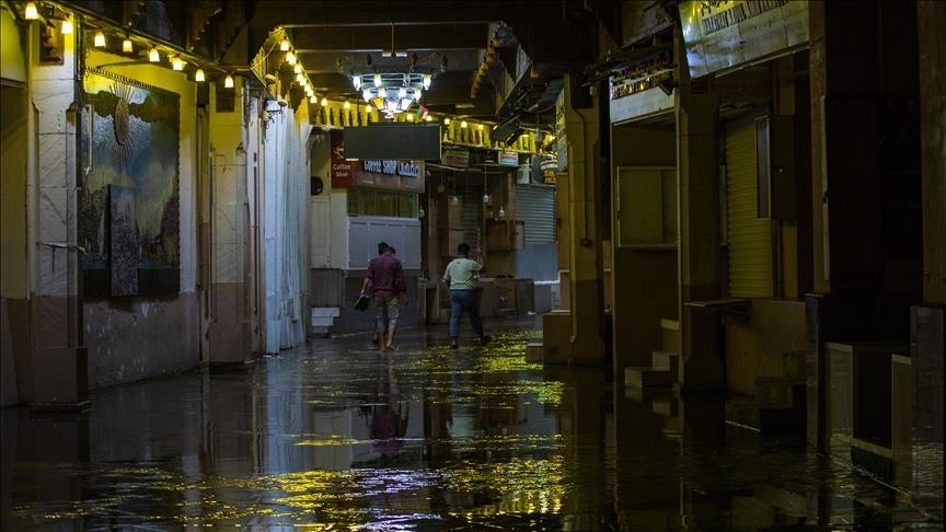 Оман: Бројот на загинати во поплавите порасна на 21