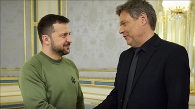 Президент Зеленский обсудил с вице-премьером Германии поставки ПВО в Украину