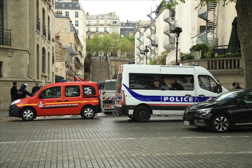 Paris: l'homme retranché dans le consulat d'Iran a été interpellé 