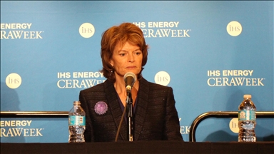 Climate activists disrupt US Senator Lisa Murkowski's event