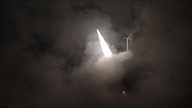 Syria says Israeli missiles hit air defense sites