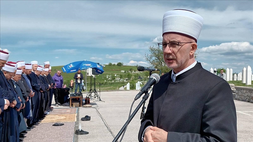 Muftija Fazlović u Vlasenici: Na našim šehitlucima uzimamo pouku