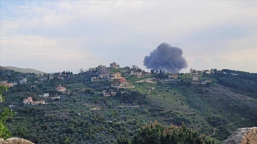 3 people killed in Israeli airstrike in southern Lebanon