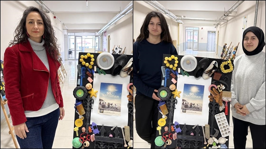 Kastamonu'da selin denize sürüklediği ev eşyalarından sergi oluşturuldu