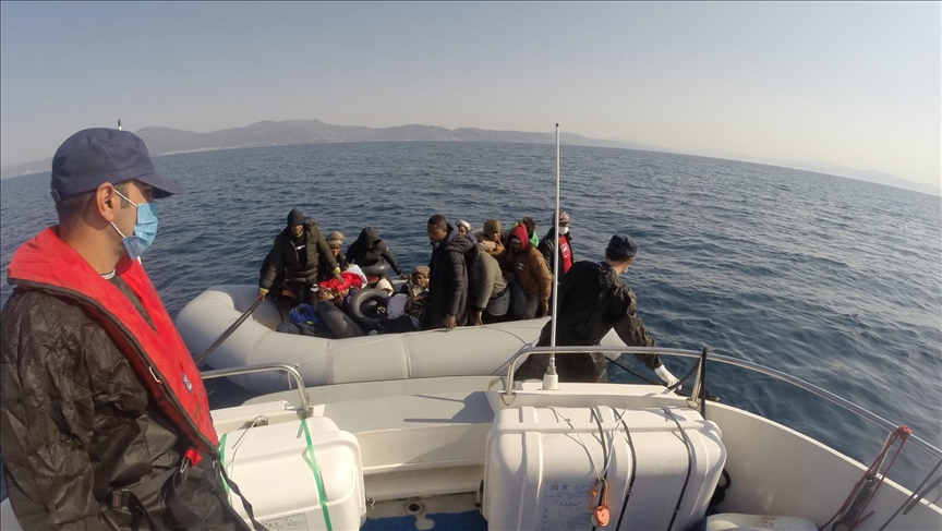 Türkiye rescues 28 irregular migrants in Aegean Sea