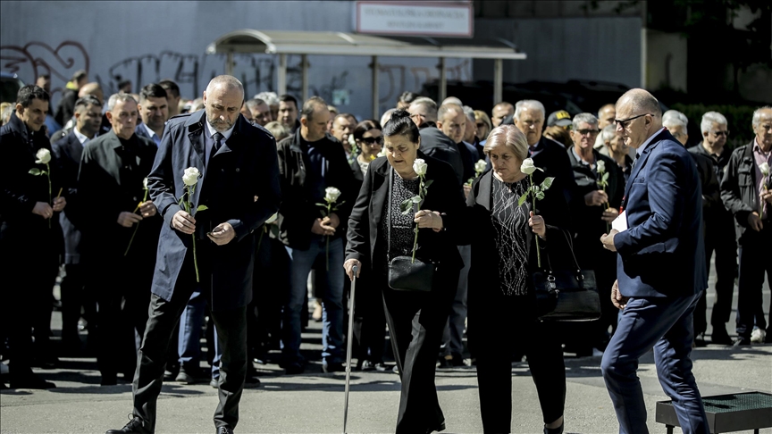 Sarajevo: Delegacije iz bh. entiteta RS položile cvijeće u bivšoj Dobrovoljačkoj ulici