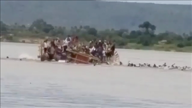 Orta Afrika Cumhuriyeti’nde batan teknede en az 58 kişi hayatını kaybetti