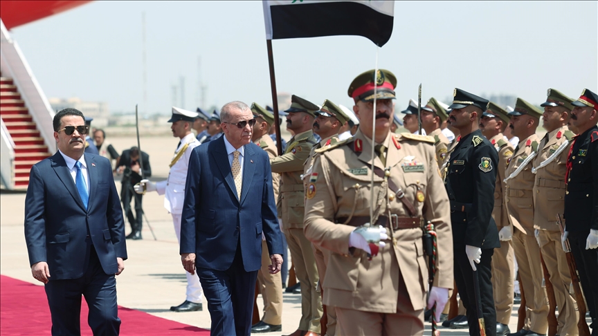 Ердоган пристигна во официјална посета на Ирак