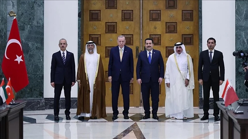 یادداشت تفاهم راه توسعه بین ترکیه، عراق، قطر و امارات امضا شد