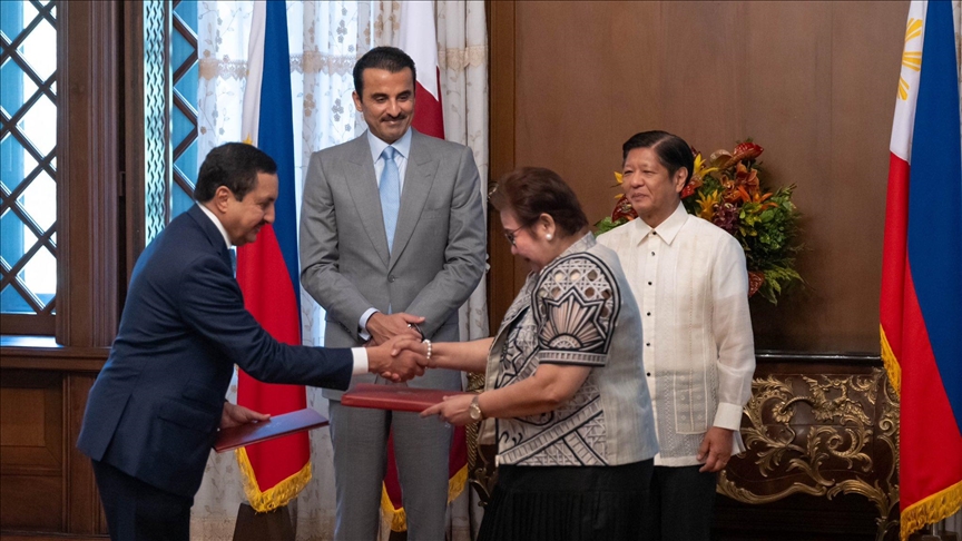 أمير قطر ورئيس الفلبين يشهدان توقيع اتفاقيات ومذكرات تفاهم