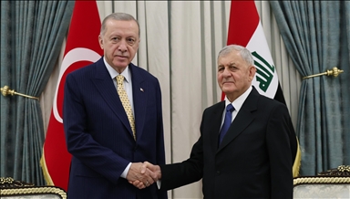 El presidente de Türkiye se reúne con su homólogo de Irak en Bagdad