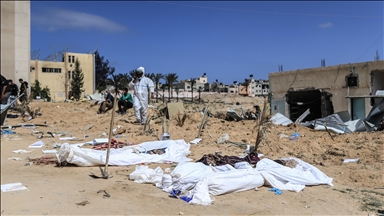 مصر تطالب بتحقيق دولي بشأن اكتشاف مقابر جماعية بغزة 