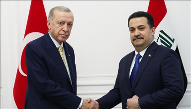 Presidenti Erdoğan takohet me kryeministrin irakian Al Sudani