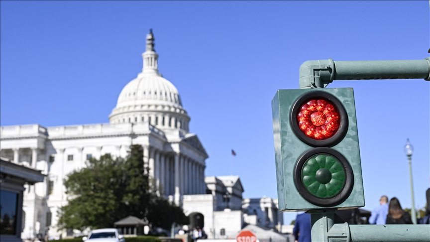 US Senate advances Ukraine, Israel aid bill for final passage