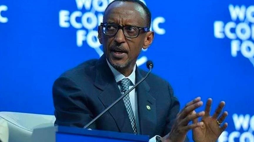 Emmanuel Macron invite le président rwandais Paul Kagame à renouer le dialogue avec son homologue congolais