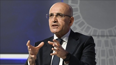 Turkish finance minister attends international investment events