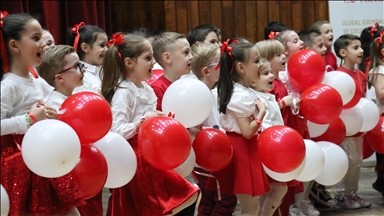Shkup, mbahet program festiv me rastin e Ditës së Sovranitetit Kombëtar dhe Festës së Fëmijëve