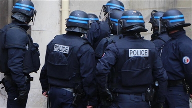پلیس فرانسه 8 تامین‌ کننده مالی گروه تروریستی پ.ک.ک را دستگیر کرد