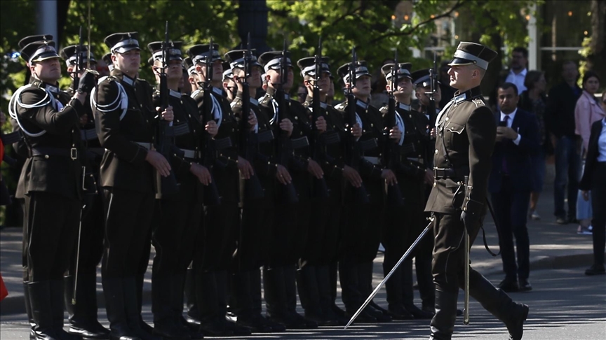 Latvia moves forward with plan to allow foreign volunteers in military