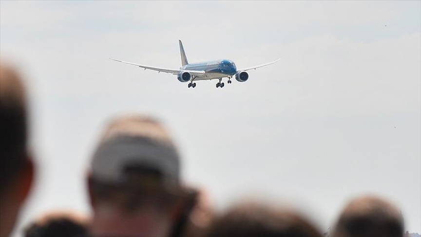 Boeing posts net loss of $355M in 1st quarter