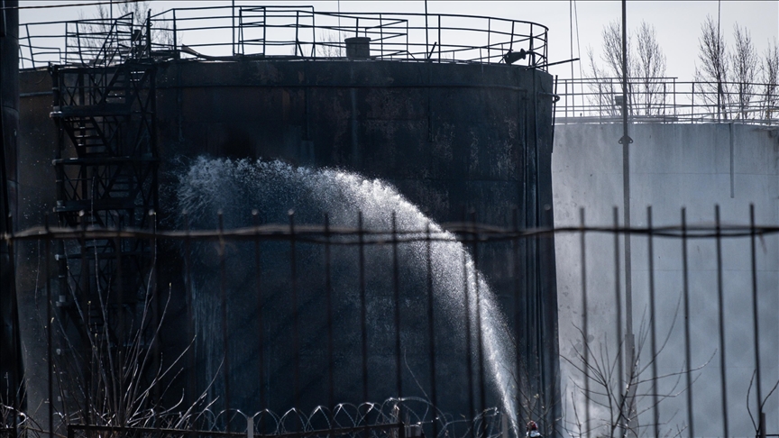 Ukrainian drone attack puts on fire Russian fuel storage facilities in Smolensk region Ukrainian drone attack puts on fire Russian fuel storage facilities in Smolensk region