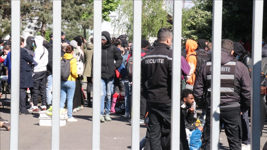 Amnistía Internacional vuelve a acusar a Francia de violar los derechos humanos
