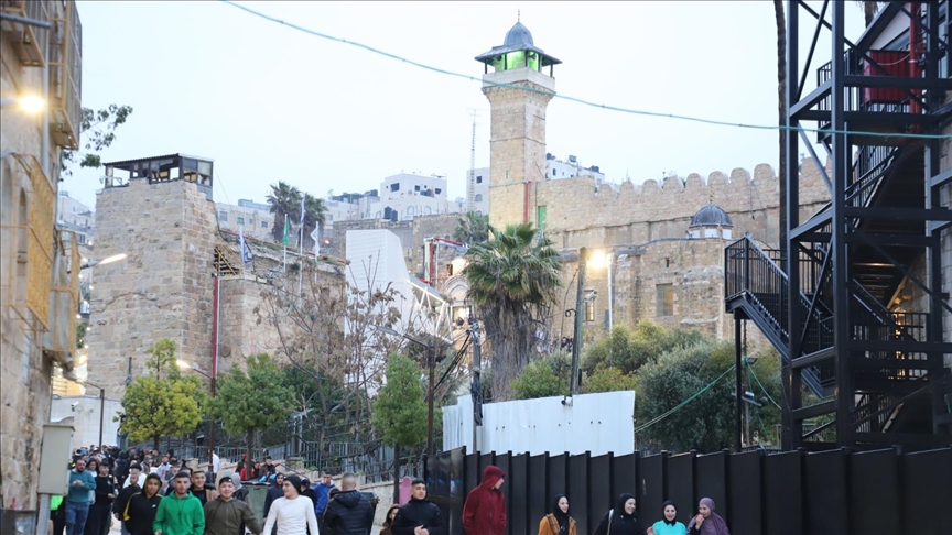 الخليل.. إسرائيل تغلق المسجد الإبراهيمي بمناسبة عيد الفصح اليهودي
