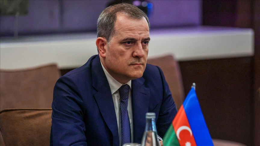 Глава МИД Азербайджана рассказал в чешском Институте CEVRO о внешнеполитических приоритетах страны