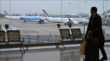 France : Le Syndicat national des contrôleurs du trafic aérien annonce la levée de son préavis de grève pour jeudi  