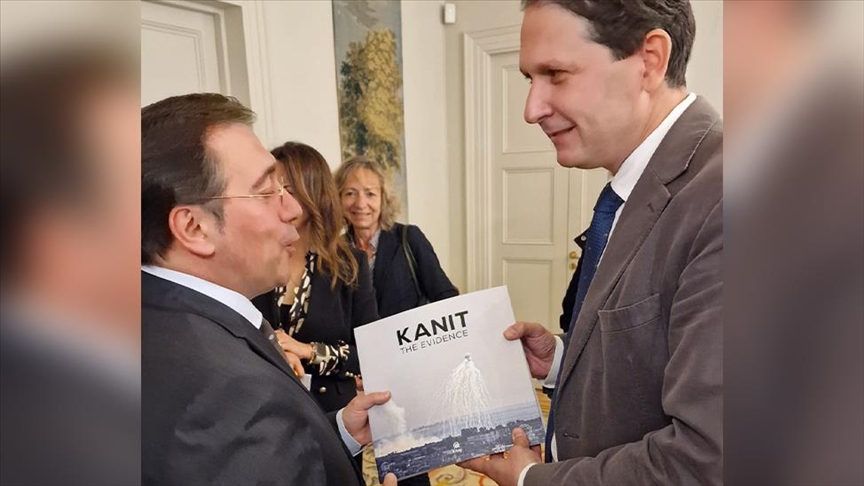 The Evidence: Spanish foreign minister reviews Anadolu photobook documenting Israeli crimes in Gaza
