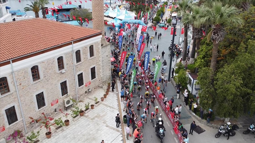 59. Cumhurbaşkanlığı Türkiye Bisiklet Turu'nun Bodrum-Kuşadası etabı yapıldı