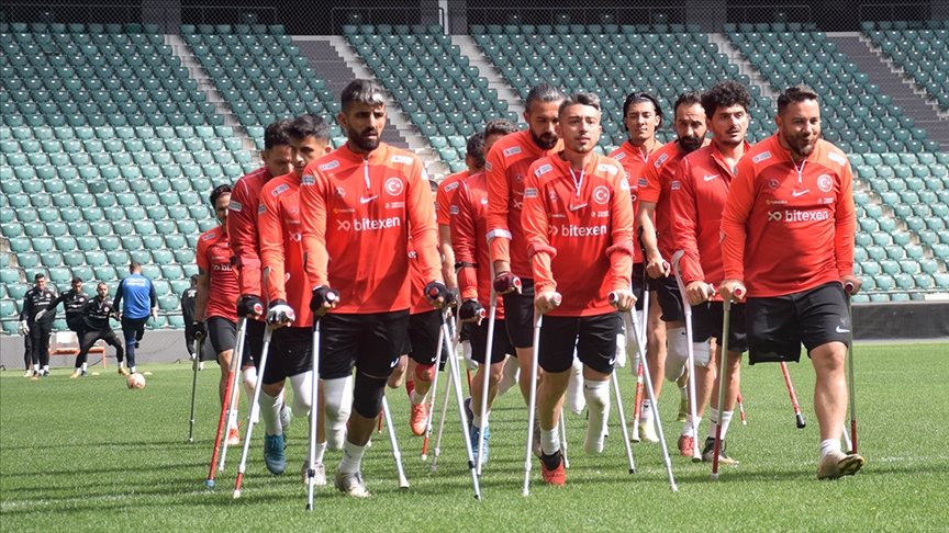 Ampute Milli Futbol Takımı, Özbekistan'ı 6-1 yendi