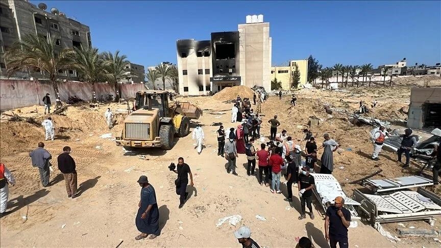Warga Palestina temukan 51 jenazah dari kuburan massal di Khan Younis, Gaza