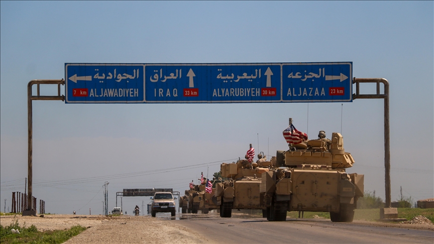El ejército estadounidense envía 40 vehículos de refuerzos militares a sus bases en el noreste de Siria