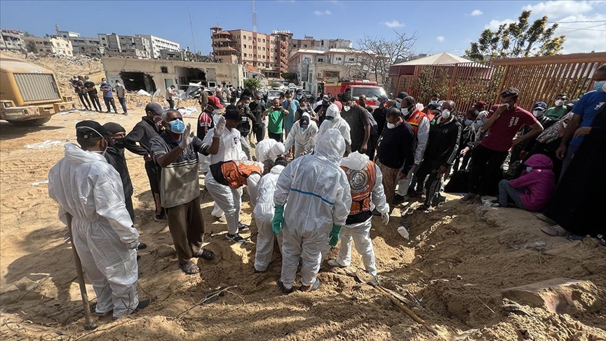 حماس تطالب بتحقيق دولي "فوري" في المقابر الجماعية بغزة