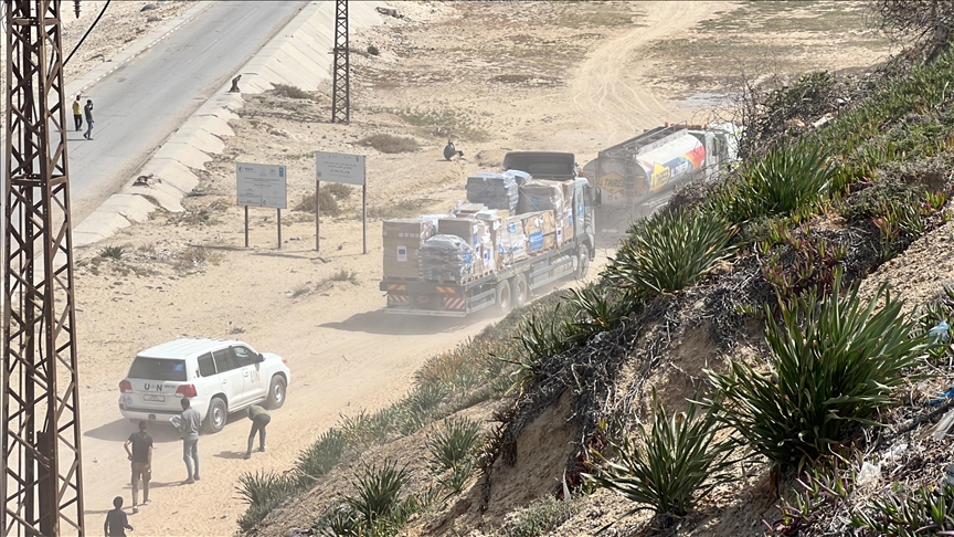Gaza authorities decry few aid trucks entering northern Gaza despite US claims