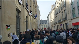 En direct : La mobilisation pro-palestinienne à Sciences Po Paris se poursuit
