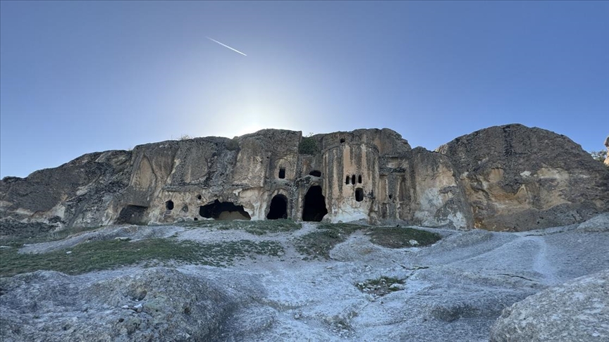 Tarihi Frigya Vadisi "amarant" bitkisi ile renklenecek