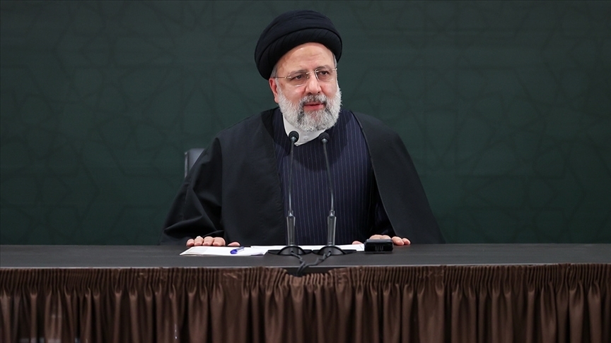 İran Cumhurbaşkanı Reisi: Savunma doktrinimizde nükleer silah üretimine yer yok