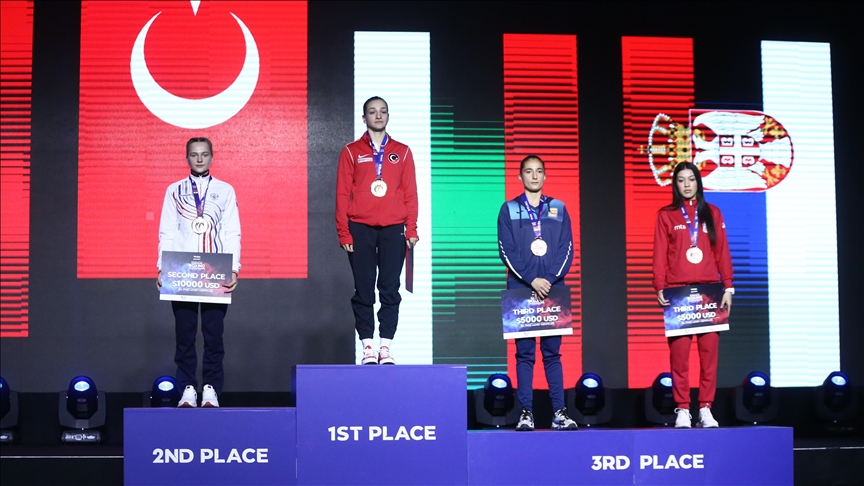 Turkish boxer Cakiroglu becomes European champion for 3rd time in a row