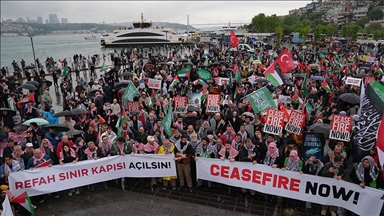 إسطنبول.. آلاف يشاركون في مسيرة "لا تنس غزة"