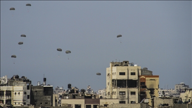 الإمارات: تنفيذ الإنزال الجوي الـ40 لمساعدات على شمال غزة