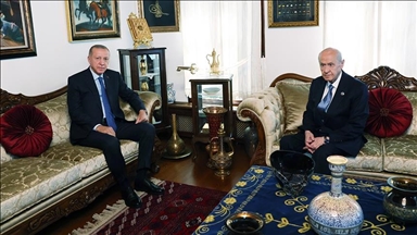 Serokomar Erdogan wê bi Serokê Giştî yê MHPyê Bahçelî ra hevdîtinê bike
